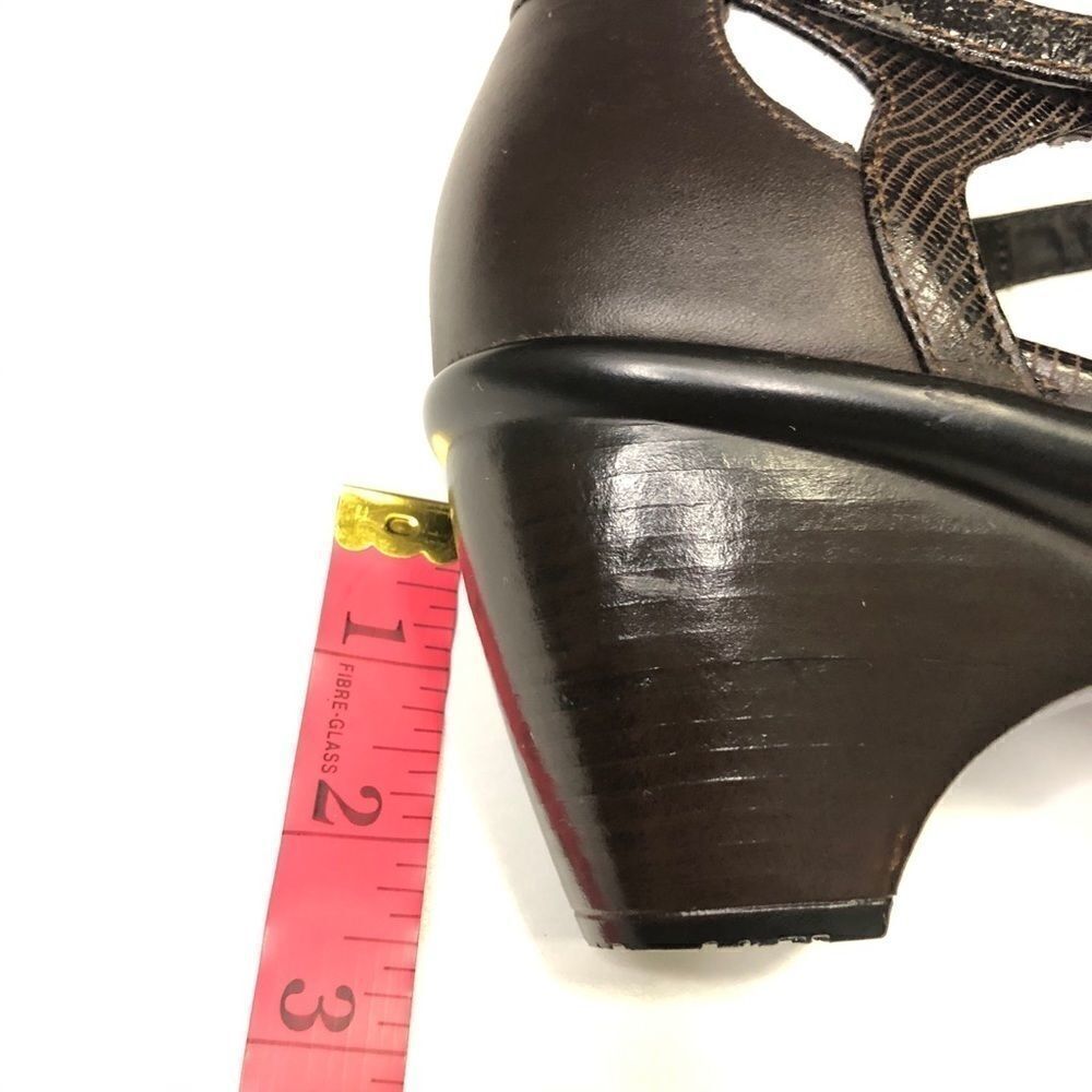 Dansko Roxy Sandals - Picture 9 of 11